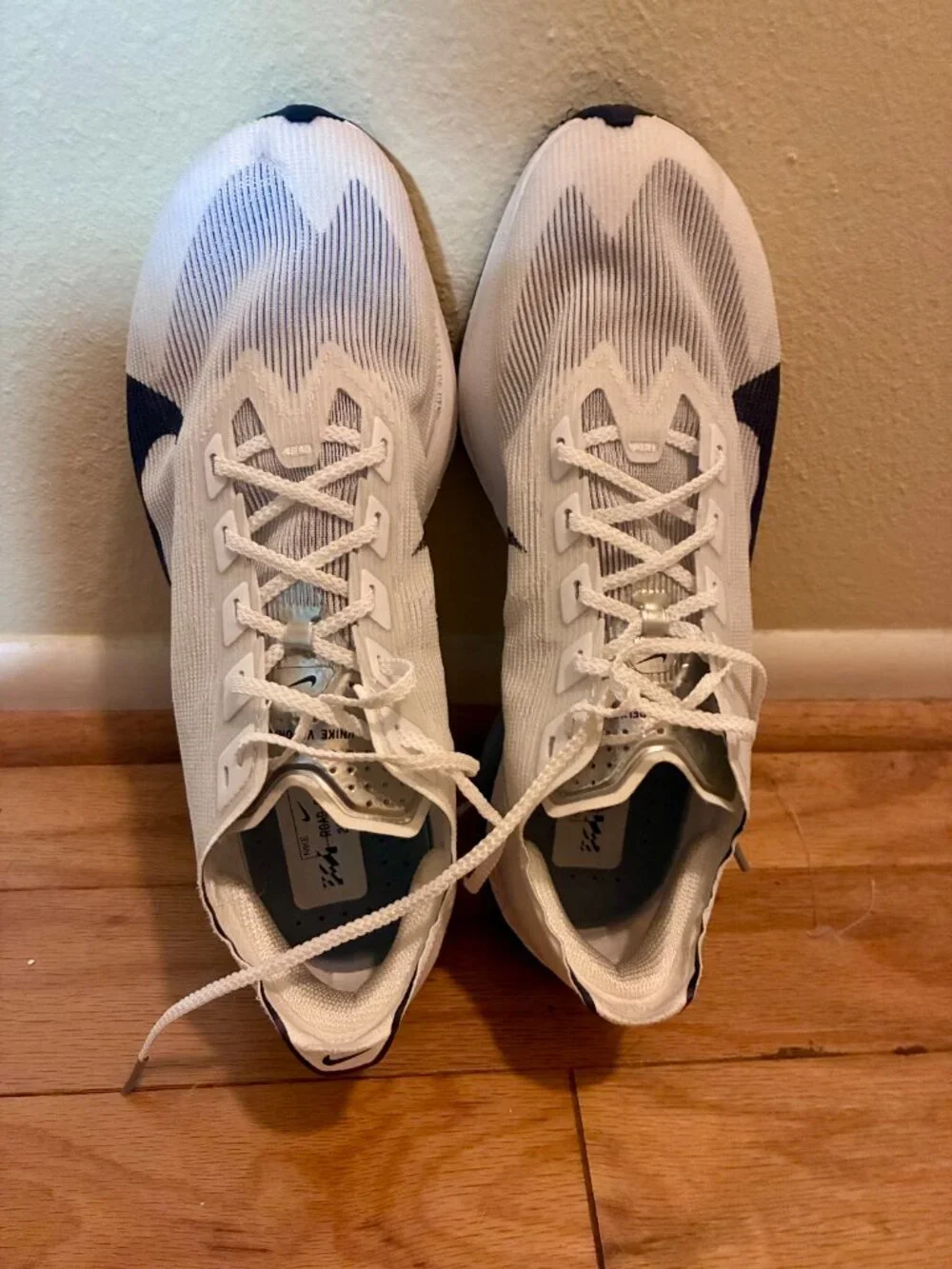 NWOT Nike Zoom Vaporfly 4 running shoes